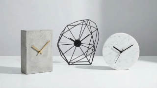 How to Add Multiple Time Zones to Outlook Calendar (2026)