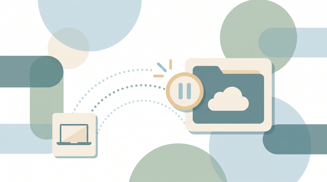 A cloud icon with a pause symbol over a folder, showing OneDrive sync paused between a computer and the cloud
